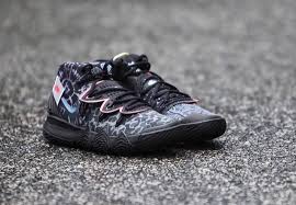 Size 12 never worn true to size retail $185+tax. Nike Kyrie Hybrid S2 Black Release Date Nice Kicks