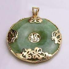 14k gold white/green jade pendant w/ 14k gold chain. Vintage 14k Gold Chinese Jade Butterfly Happiness Symbol Life Saver Pendant Pearl Jewelry Necklace Gold Jewellery Design Jade Jewelry