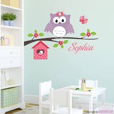 Zauberhaftes Wandtattoo Fur Das Kinderzimmer Mit Einer Eule Und Dem Namen Des Kinde Wandsticker Kinderzimmer Wandtattoo Kinderzimmer Babyzimmer Wandgestaltung
