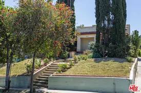 Shop our wide selection to help make that special someone's day. Highland Park Homes For Sale 5328 Aldama St Los Angeles Ca 90042