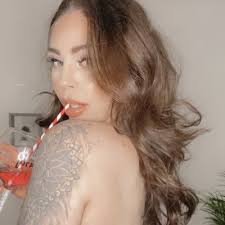 Gemma Bowers-Smith ⚡️ (@gemmabowersxo)