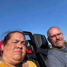 Hi! I am getting married beginning of March and I am looking for some  recommendations for a nail tech for a mani pedi. Thank you!