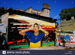 You'll have the opportunity to take a behind the scenes tour of either the famous boca juniors stadium or river plate stadium or both! Fussball Graffiti Streetart In Der Nahe Von La Bombonera Das Stadion Der Boca Juniors Buenos Aires Argentinien Stockfotografie Alamy