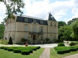 Dimitri Salon Artfact Chateau Des Roches Ou Maison Litteraire De Victor Hugo Le Manoir Chateau France Et Maison De Maitre