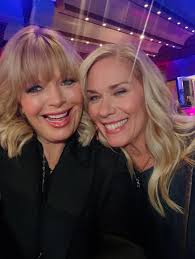 I am a huge fan of this funny and fabulous woman! Her new show Leanne hit  @netflix today! Congrats @leannemorgancomedy So happy for you! ❤️