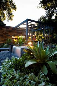 Cube Contemporary Garden 1001 Gardens Urban Garden Design Garden Spaces Contemporary Garden