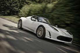 The Tesla Roadster Now Has A 400 Mile Range For A Price Fortune