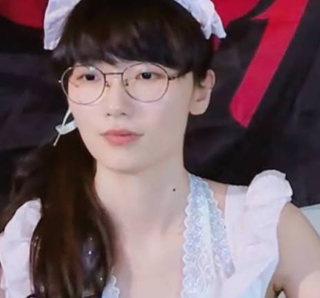 相似度超高！中國女網紅撞臉Faker 網驚：以為AI換臉| 網紅| Newtalk新聞