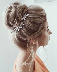 Styling your hair for a wedding isn't always easy, so we're here to 36 best wedding guest hairstyles to fall in love with. Wedding Hairstyles Beautiful Wedding Updo Hairstyle Messy Updo Wedding Hairstyles Chignon Messy Adl Magazine Leading Luxury Fashion Culture Lifestyle Inspiration Magazine