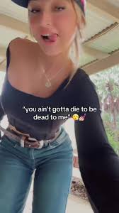 Skyler Green (@skylerr_green)