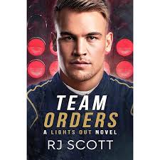 Amazon.com: The Limelight (The Travel Boys Book 1) eBook : Keller, Louisa:  Kindle Store