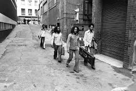 Bob marley died may 11, 1981, aged just 36. 18 Bob Marley Facts From The Weird To Three Little Birds British Gq