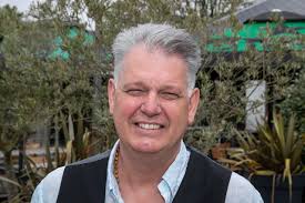 Eis: half jaar cel voor oud-PVV'er Brinkman wegens lekken