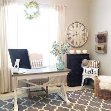 36 Popular Farmhouse Home Office Ideas In 2020 Farmhouse Office Decor Home Office Decor Guest Room Office
