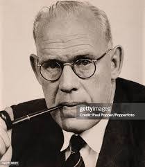 Brad Bowes's Instagram, Twitter & Facebook