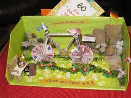 Geldgeschenke Originell Verpacken Fur Geburtstag Hochzeit Geschenke Geldgeschenke Originell Verpacken Geldgeschenk Fahrrad Basteln