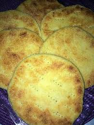 Mini Galettes De Semoule Kesra Algerienne Recette Galette De Semoule Galette Kesra