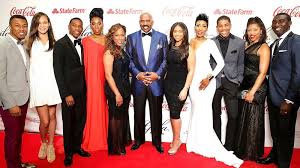 Broderick stephen harvey is an american television and radio presenter, actor, author, businessman, and former standup comedian. Inside Steve Harvey S Relationship With His Wife Marjorie Elaine Thenetline