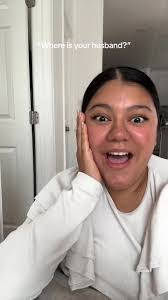 Erica Bird's Instagram, Twitter & Facebook