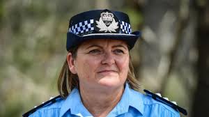 Gladstone man dies after car flips in crash