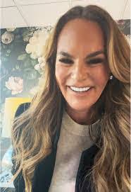 Susan Golladay's Instagram, Twitter & Facebook