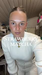 @Jaz Hand pls help us @Zoe Holloway #matchalatte #matcha