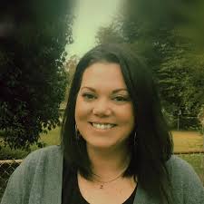 Debra Mckay's Instagram, Twitter & Facebook