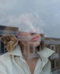 Babası arap kökenli, annesi ise boşnak kökenlidir. Who Is Farah Zeynep Abdullah Dating Farah Zeynep Abdullah Boyfriend Husband