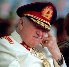Sep 09, 2013 · tras el golpe de 1973 que derrocó a allende, augusto pinochet puso en marcha las bases de un nuevo modelo económico basado en las ideas neoliberales de milton friedman. Augusto Pinochet Welt