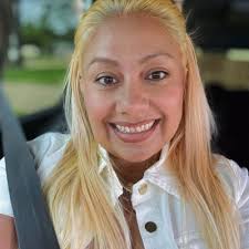 Received my 40 year statue award and service pin from The Walt Disney  Company!😊