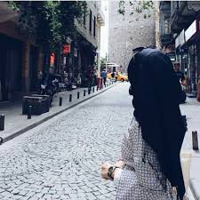 traveller adli kullanicinin ازياء محجبات panosundaki pin basortusu modasi fotograf kizlar