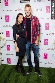 Андрей ярмоленко с супругой инной / фото instagram.com/yarmolkina10. Futbolist Andrej Yarmolenko Prazdnuet Den Rozhdeniya Mladshego Syna Jetsetter