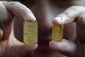 Harga emas pun turun kembali dan mencapai lembah pada level rp 876 ribu per gram pada 8 juni 2020. Hari Ini Harga Emas Antam Dipatok Rp 753 000 Per Gram Halaman All Kompas Com