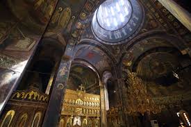 Patrimoniul mondial unesco din românia include în prezent în lista sa șapte situri culturale (bisericile din moldova, mănăstirea horezu, satele cu biserici fortificate din transilvania, cetățile dacice din munții orăștiei, centrul istoric al sighișoarei, bisericile de lemn din maramureș și peisajul cultural minier roșia montană) și două situri naturale (delta dunării și. Manastirea Adormirea Maicii Domnului De Stil Vechi Fotograf Nunta Bucuresti Iustin Ichim Fotografie Botez Servicii Foto Video Print