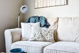 Neutral & simple winter coffee table. Winter Decorating Ideas To Transition From Holidays Ideas For The Home