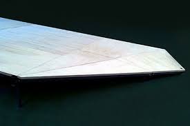 Estrade en bois sur mesure. Estrades Sur Mesure Podiums Pieds Verticaux Peroni