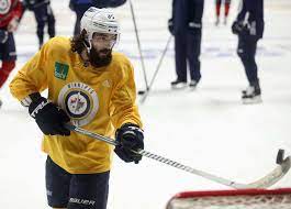 Mathieu perreault is a canadian ice hockey centre for the winnipeg jets of the national hockey league. Perreault Skates Closes In On Return To Active Duty Winnipeg Free Press