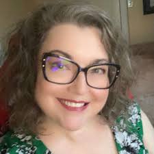 Heather Bowser's Instagram, Twitter & Facebook