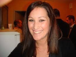 Julie Moreau's Instagram, Twitter & Facebook