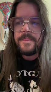 That time Carman pulled the ol bait and switch. #exvangelical #exchristian  #exvangelical #worship #ccm #carman