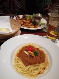 Holiday inn münchen süd est un établissement hôtelier 4 étoiles.il se situe dans le quartier d'obersendling, dans la partie sud de la ville. Lobby Bar Holiday Inn Munchen Sud Restaurant Bewertungen Telefonnummer Fotos Tripadvisor