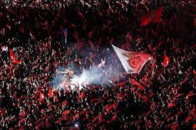 As Imagens Incriveis Do Marques De Pombal Na Festa Do Benfica Em 2020 Com Imagens Marques De Pombal Pombal Jogadores Do Benfica