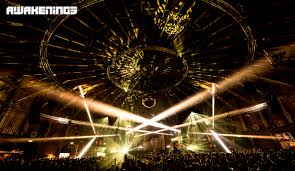 Browse the list of upcoming concerts, and if you can't find your favourite artist, track them and. Awakenings Festival 2017 Die Sets Jeden Tag Ein Set
