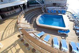 The loyalty desk is no longer in the atrium. Ventura Reviews Iglucruise