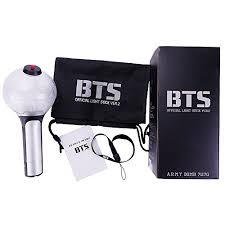 Sign up for our newsletter Beste Geschenk Fur The Army Bellenne Bts Keychain Bts Handyhalter Ring Bts Band Members Fanartikel Schlusselbund Schlusselanhanger Anhanger Ornament Und Handy Fingerhalter Halter Halterung