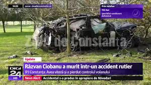Îmbrăcat casual, cu o cămaşă de blugi cu. Cum S A Produs Accidentul In Care A Murit RÄzvan Ciobanu A Condus Un Kilometru In Afara Drumului