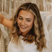 60+ "Lucy Savage" profiles