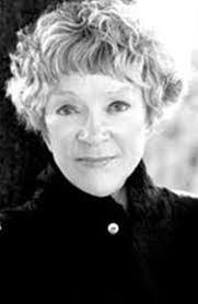 Alicia Metcalf's Instagram, Twitter & Facebook