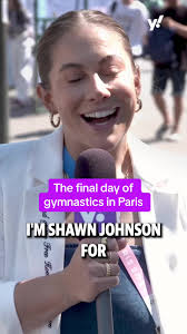 Shawn Johnson and Simone Biles