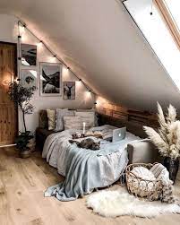 Soothing attic bedroom via house beautiful convert the loft into the most admirable ones, which makes it more functional. 20 Wonderful Attic Bedroom Ideas Olidhomes